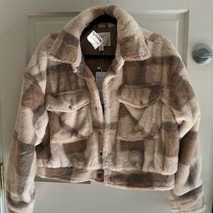 Kids faux fur jacket size M